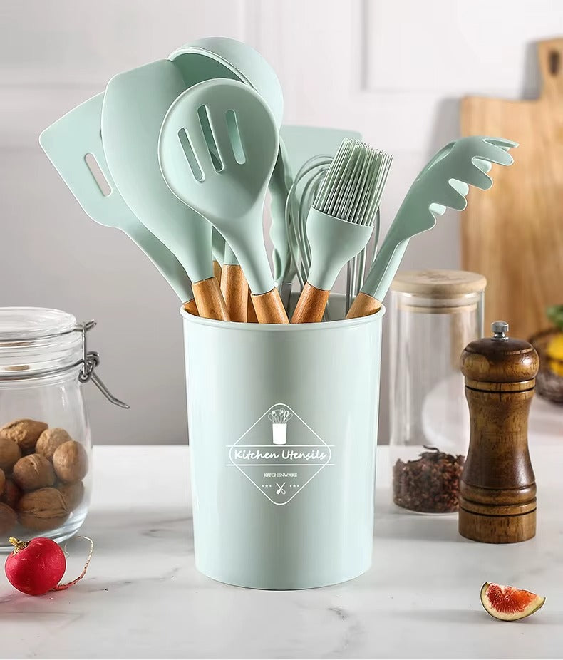 Zestaw Silikonowych Przyborów Kuchennych 12w1 z Drewnem i Stojakiem