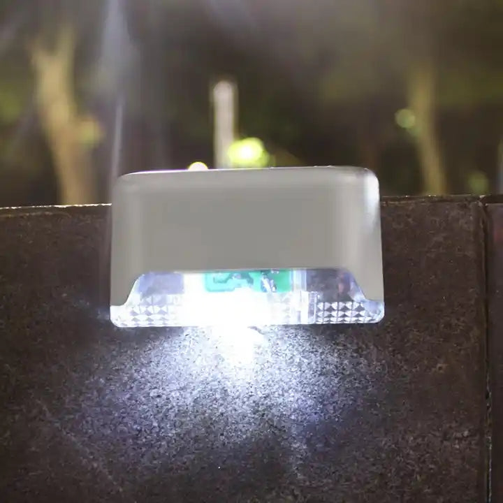 Solarne Lampy Schodowe LED - 4 sztuki