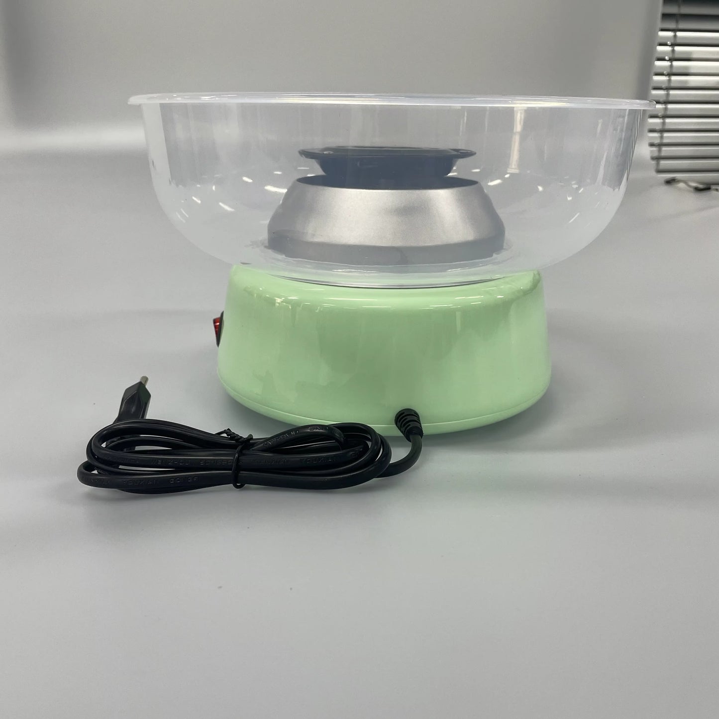 Domowa Maszyna do Waty Cukrowej - Szybkie Pianki dla Dzieci i Rodziny