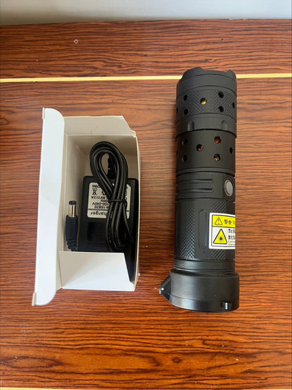 Wskaźnik Laserowy Wysokiej Mocy ze Stojakiem - Precyzja i Styl